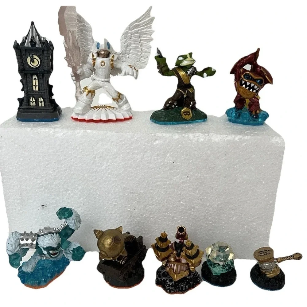 B18)Large Lot Skylanders- 50 Figures And 3 Xbox 360 Portals Activision See Pics